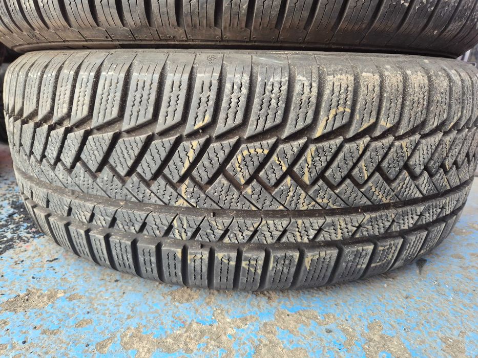 4 Anvelope M+S - 235/55/18 - Continental - CA UNELE NOI - DOT 2020 !