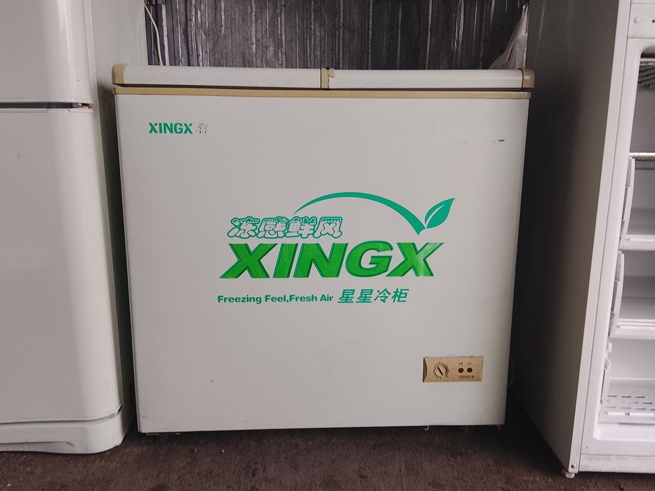 Продам морозильник