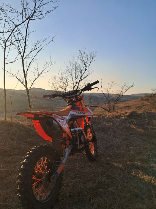 Vând cross 125cc 4t