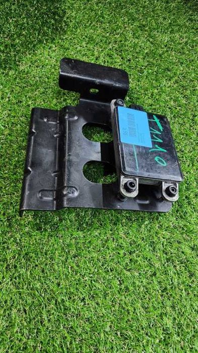 Радарный датчик Genesis G80 RG3 2020 перед. (б/у)