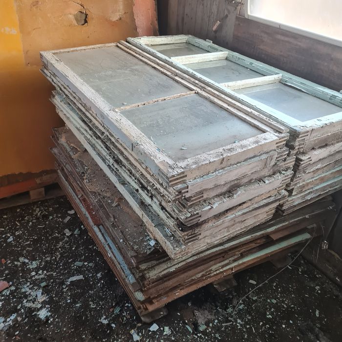 Разобрынный двух квартирный щитовой дом имеется все материялы