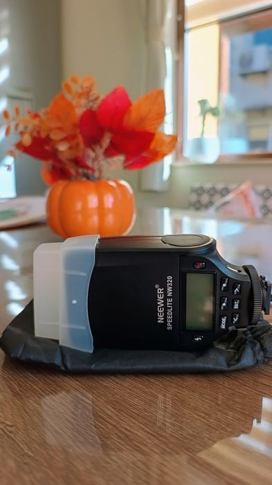 Sony A6000 + обективи и аксесоари