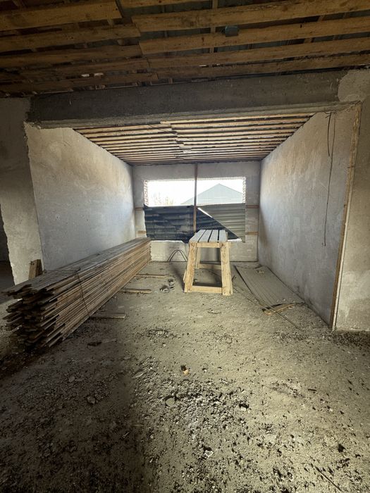 Продается дом с земельным участком