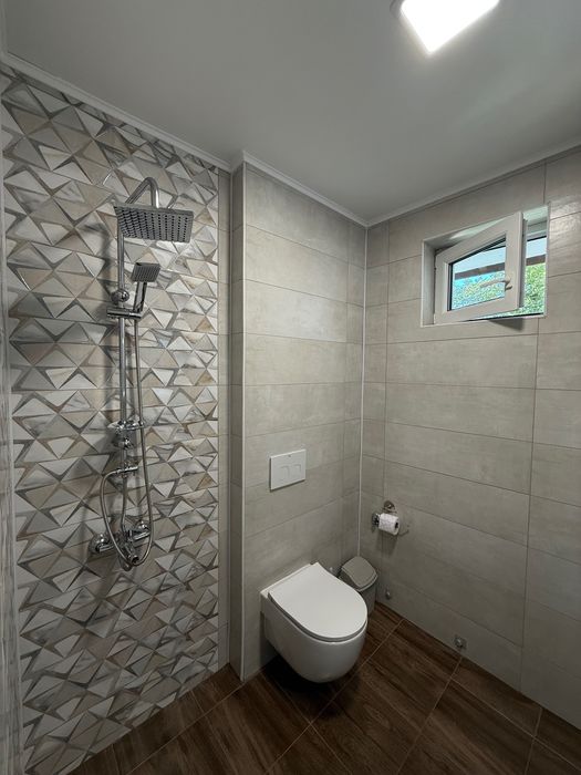 Дава се под наем Етаж от къща в Кюстендил, Христо Ботев - 60 кв.м за 357 € - Снимка #3