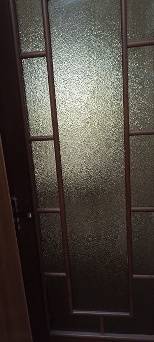 Срочно продаются двери межкомнатные