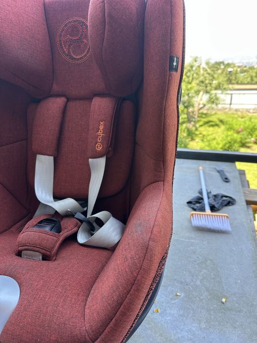 Cybex Base Z автокресло