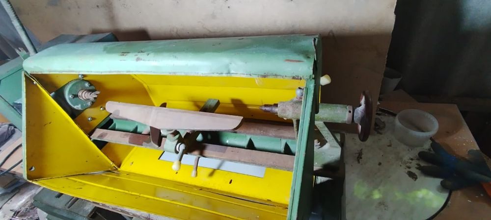 Токарный станок по дереву СТД -120 М