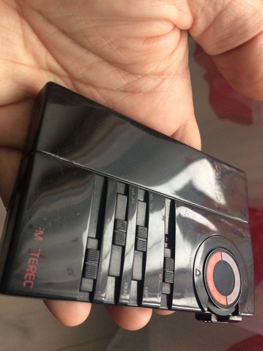 Radio cu casti Philips D1720 din 1987 functional.Cititi anuntul.