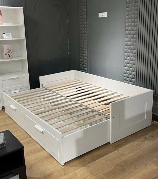 Кушетка-кровать IKEA