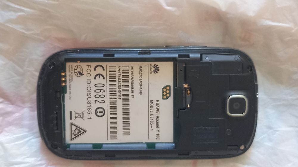 Vand mobil Huawei Ascend y100, alb, mic si usor,baterie originala