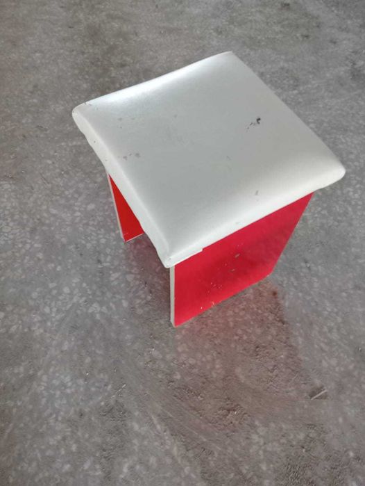 стол  деревянный