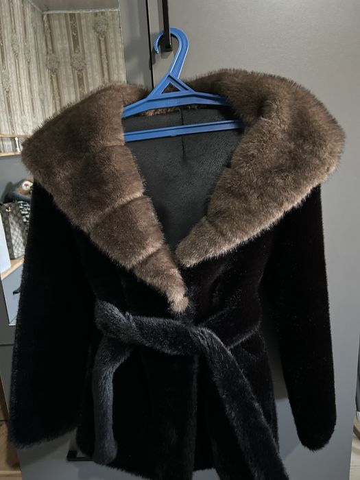 шуба черная короткая