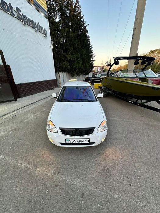 Лада приора 2013 года 1.6