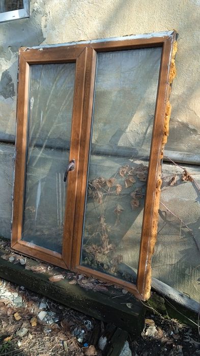 Продам пластиковое окно