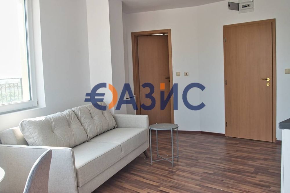 Двустаен апартамент в комплекс Амадеус 19 в Слънчев Бряг, България, 98