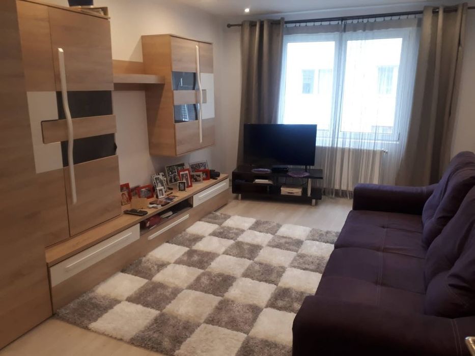 Apartament  cu 3 camere