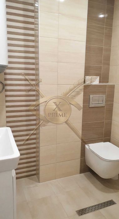 Тристаен апартамент в Център! 2410632
