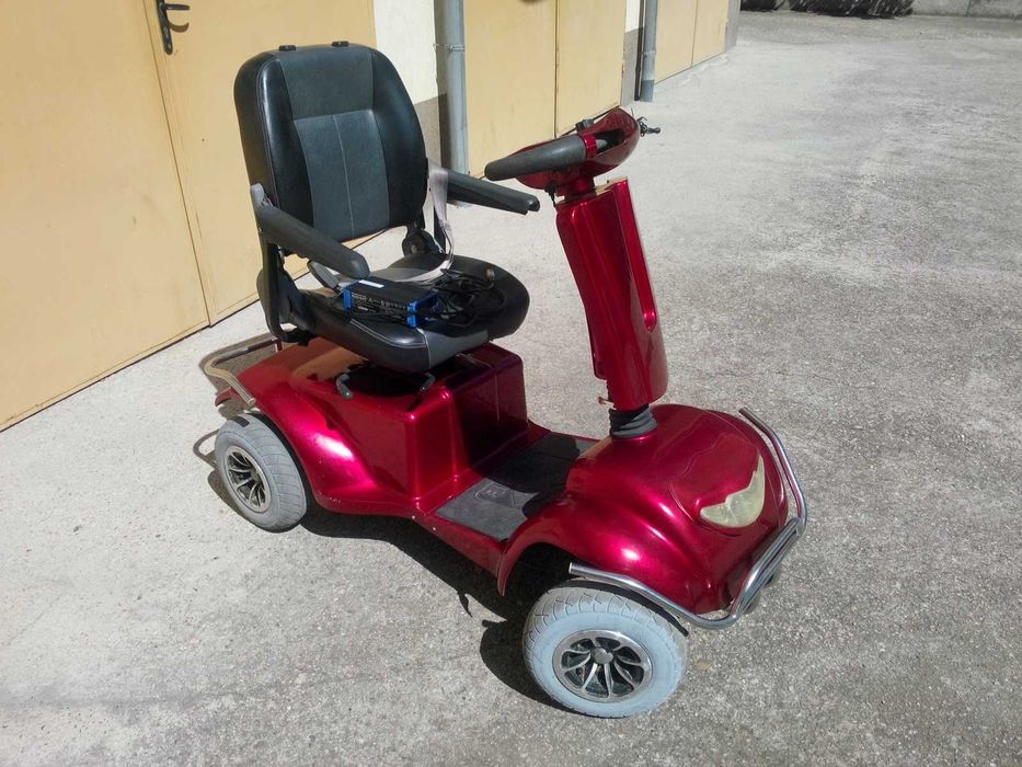 Електрическа четириколка за възрастни с мощен мотор