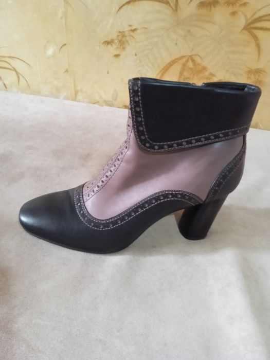 Продам полусапожки.