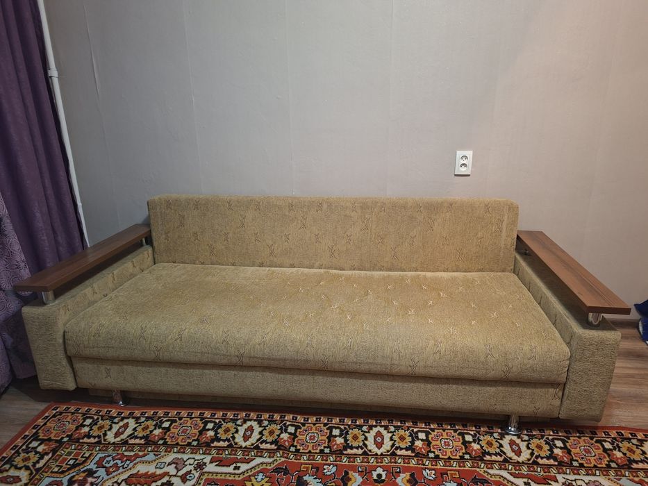 Продам Диван отличный