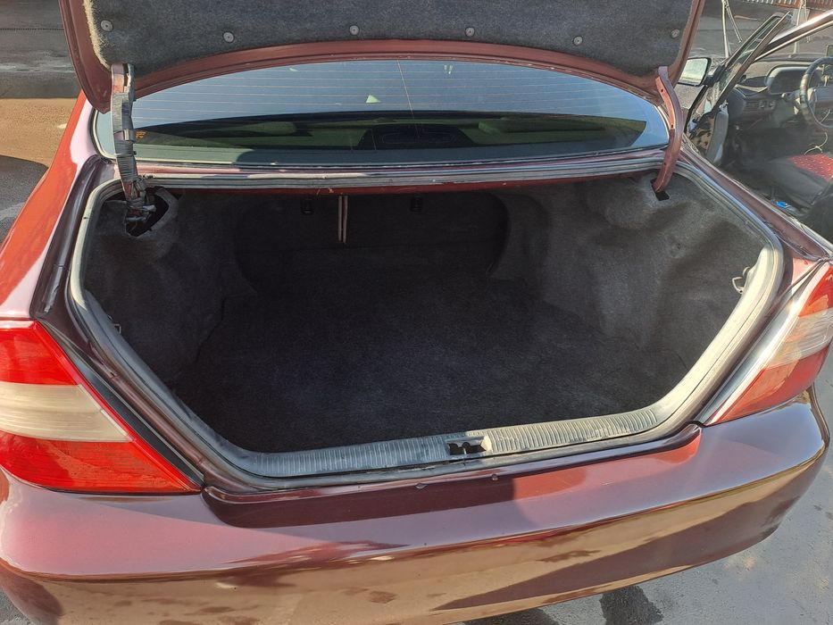 Продам тойота камри  30