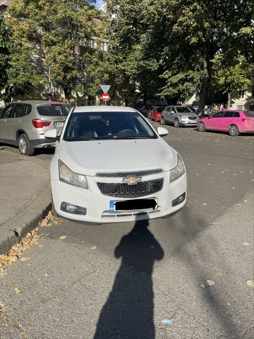 Chevrolet cruze LT 2012