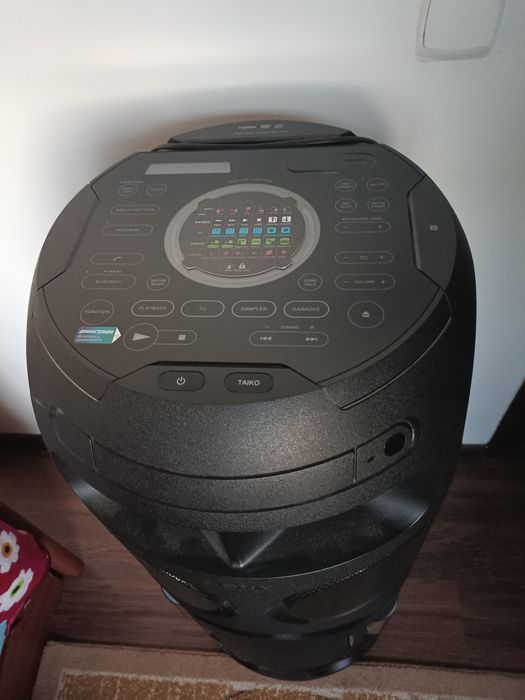 Музыкальный центр