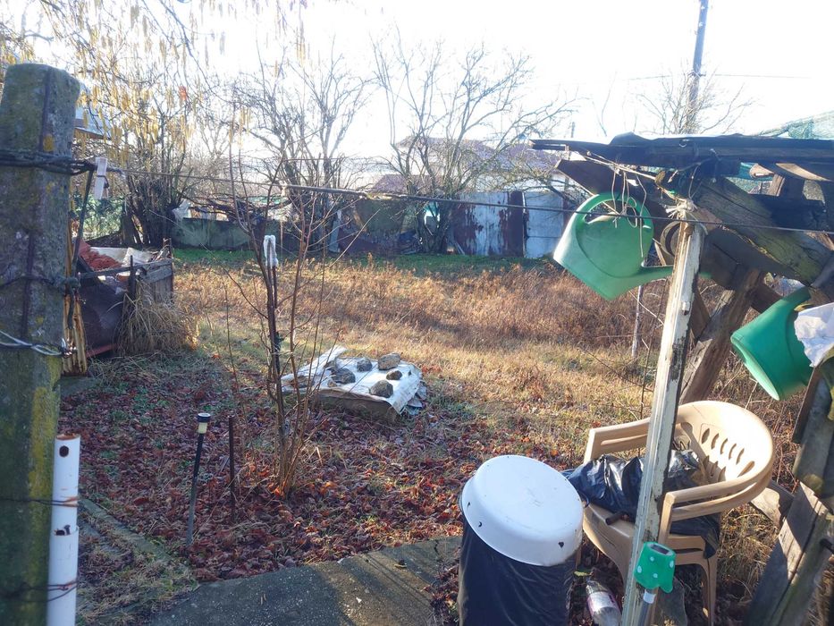 Къща в село островче