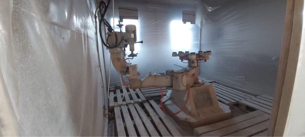 Продам станок для криволинейной обработки стекла