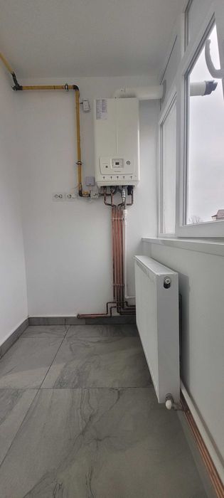 Apartament 2 camere decomandat in Onesti, zona Mall, etaj 1.