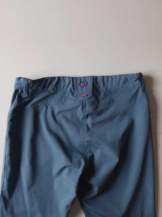 Дамски скандинавки туристически трекинг панталон