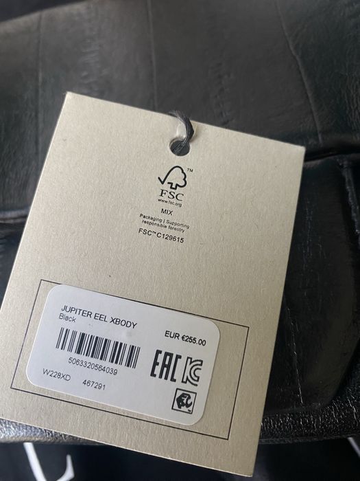 Кожена чанта AllSaints