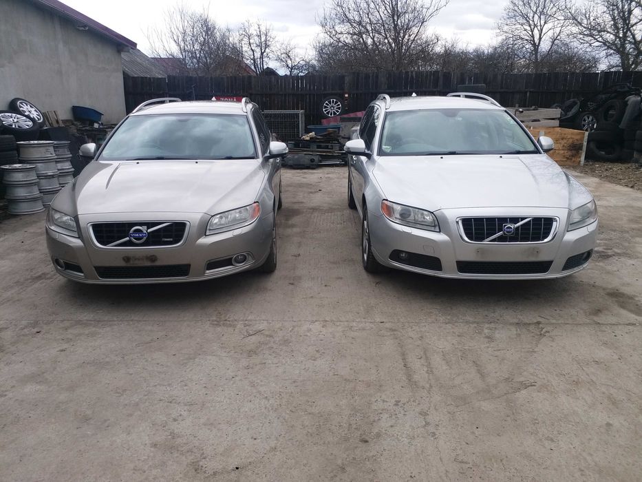 Bara Fata / Aripi / Radiatoare Volvo V70 Model 2000-2015