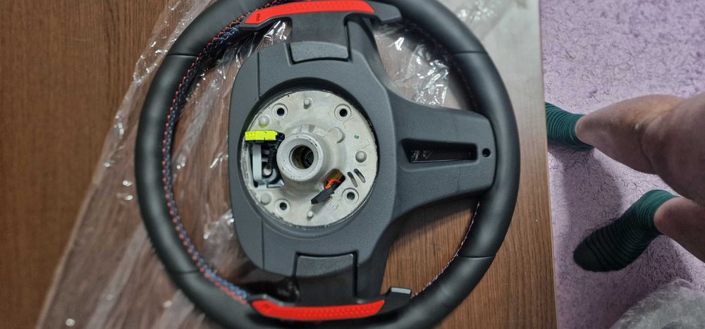 Волан bmw m5 карбонови перки g30 g01 g11 g12 g05 g06 g15 вибрации