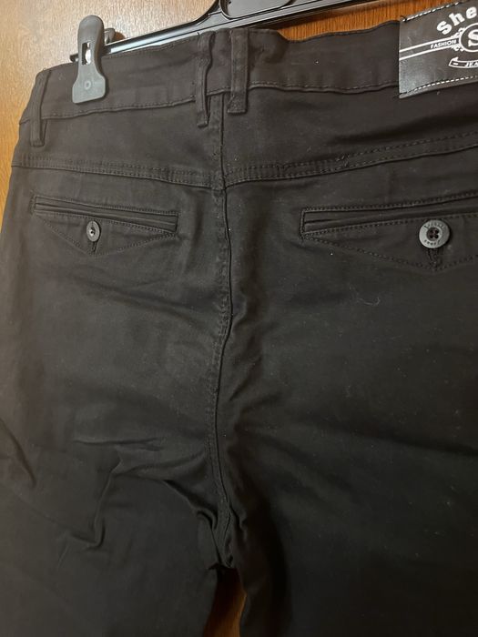 Мъжки спортно-елегантен панталон р-р 37