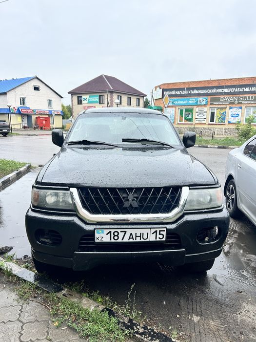 Mitsubishi Montero Sport, 2000