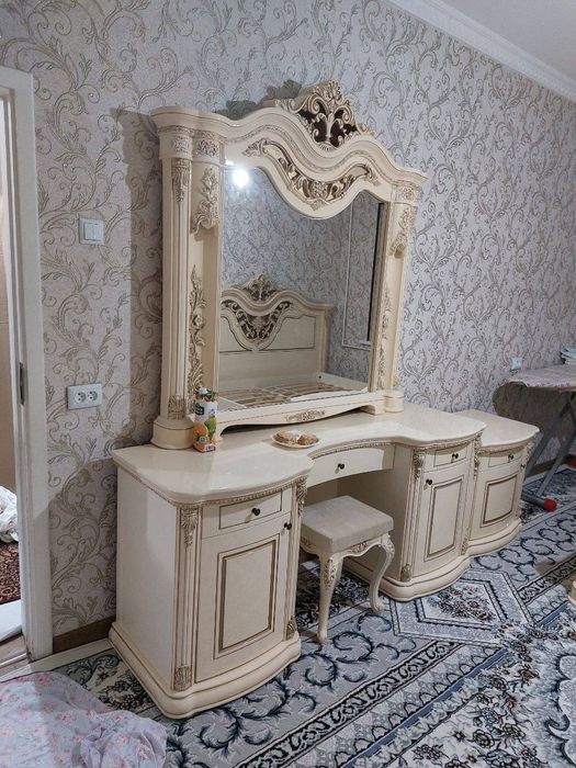 МЕБЕЛЩИК Звоните в любое время.