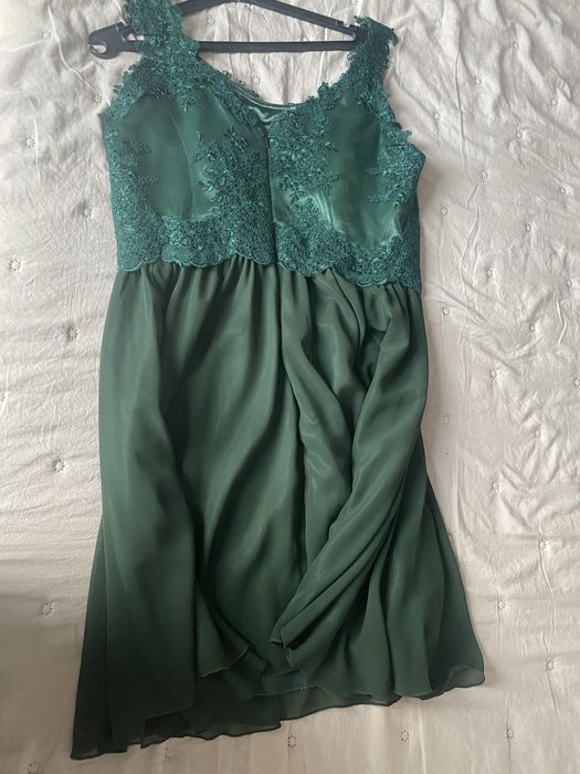 Дамска рокля за официален повод