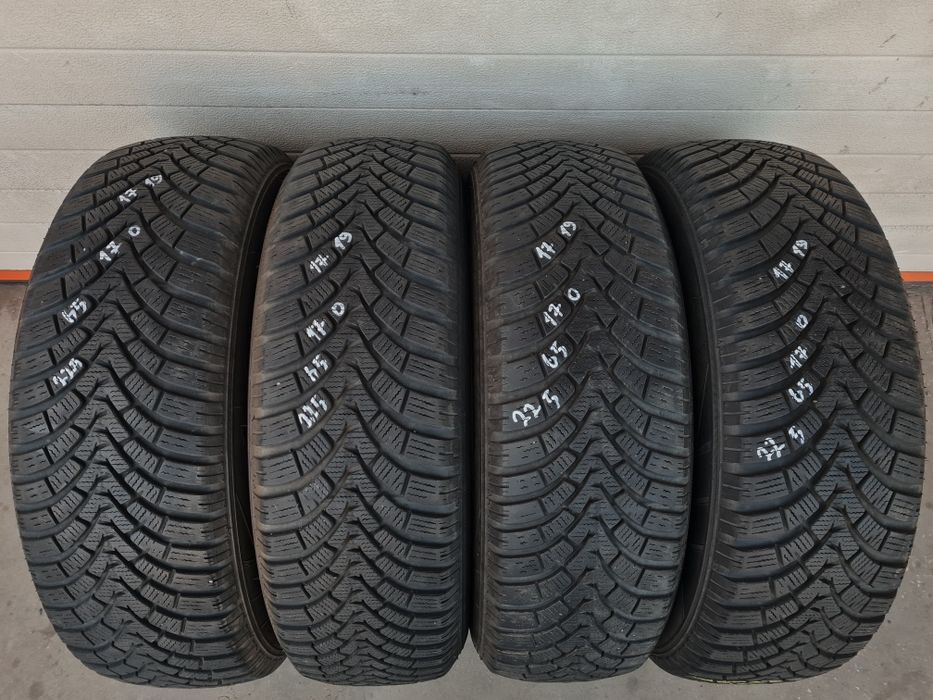 Зимни гуми 4 броя FALKEN EuroWinter HS01 SUV 225 65 R17 дот 1719