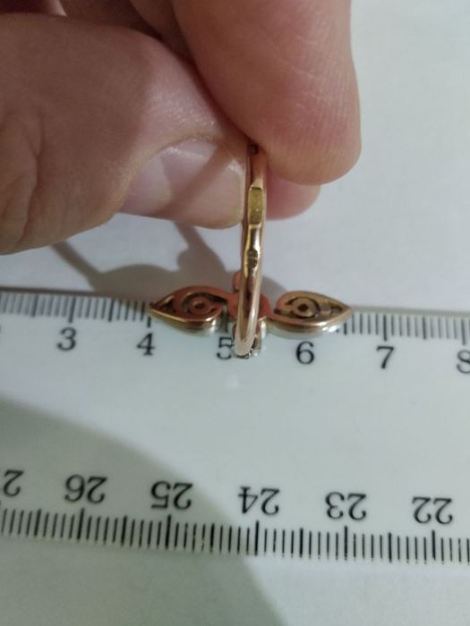 Кольцо с бриллиантами