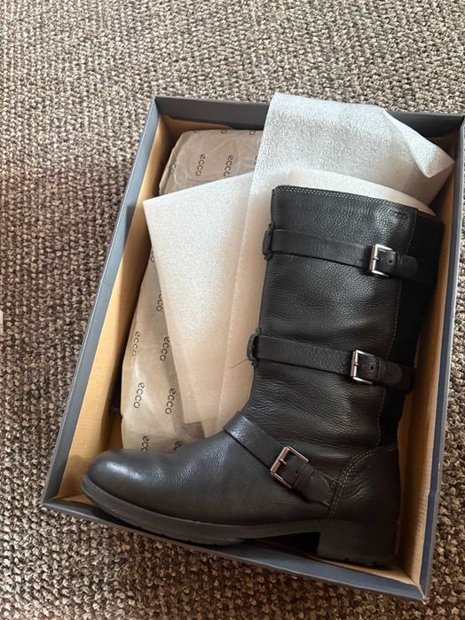 Детски обувки  ЕССО