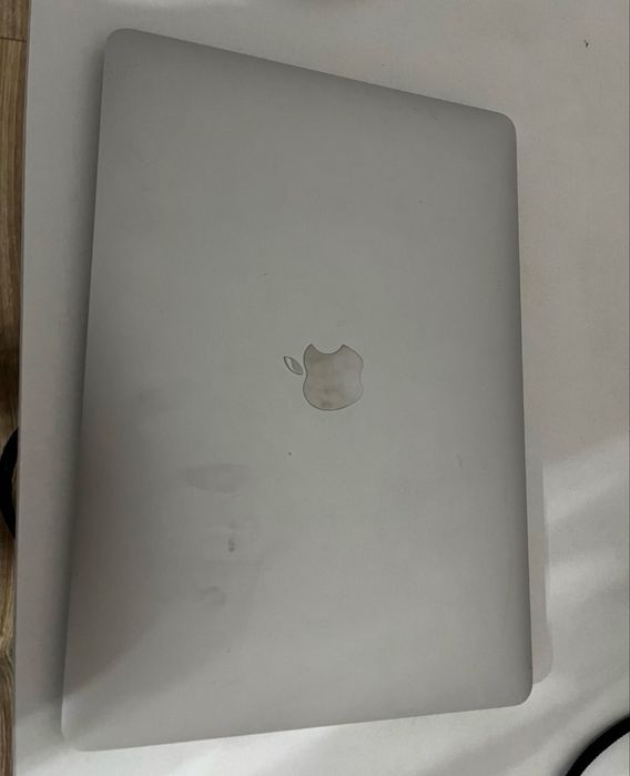 Macbook Air 13 MGN93