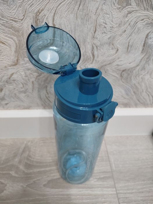 Бутылка для воды