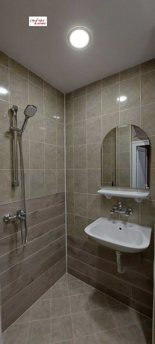 Дава се под наем Едностаен апартамент в Шумен, Болницата - 41 кв.м за 255 € - Снимка #8