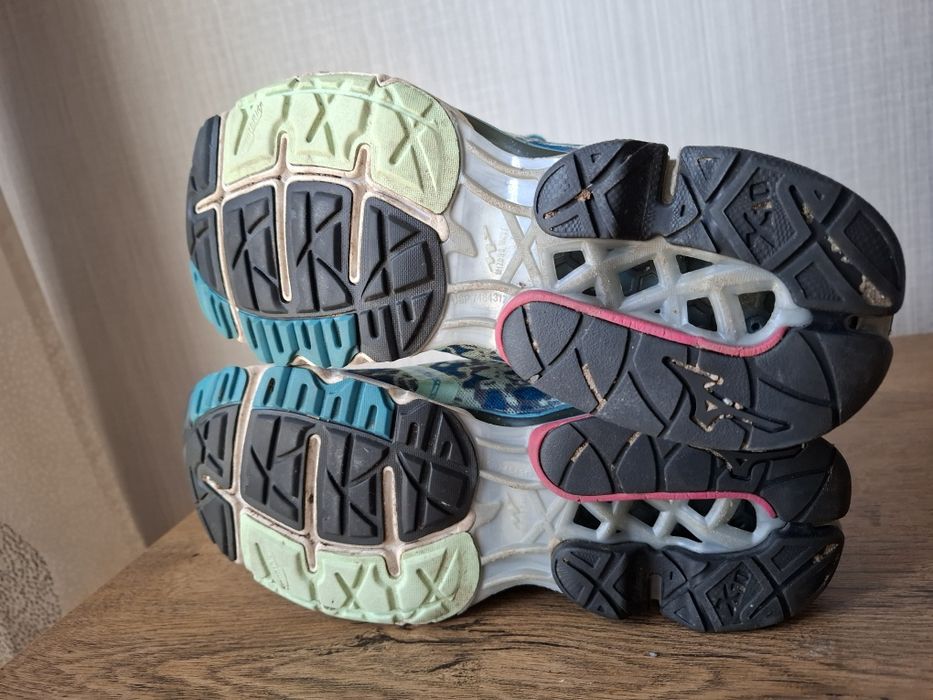 Mizuno маратонки 40 номер.