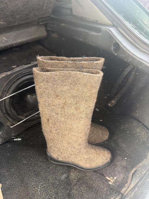 Продаю новые валенки