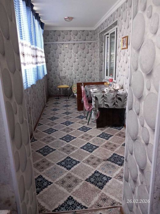 3 комнатная в кирпичном доме с 6м верандой 77 серия Гагарина № 3162