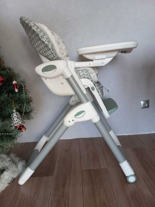 Стульчик для кормления Joie Memzy 2 в 1