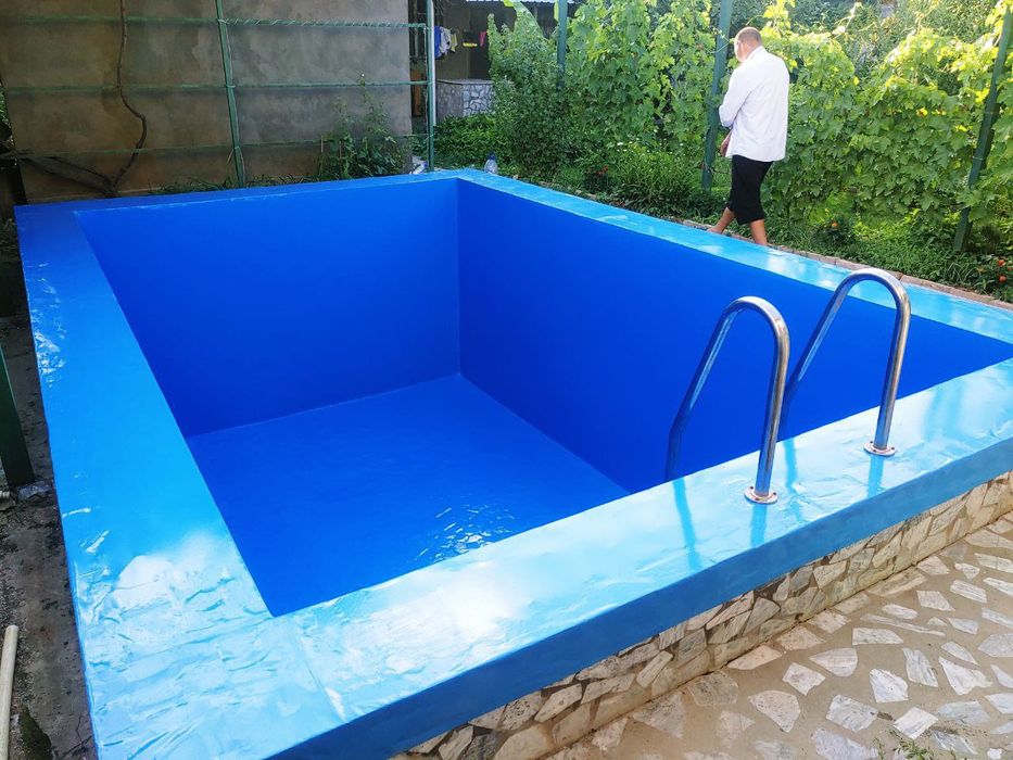 Обшивка бассейнов ПВХ пленкой , срок службы 4-5 лет