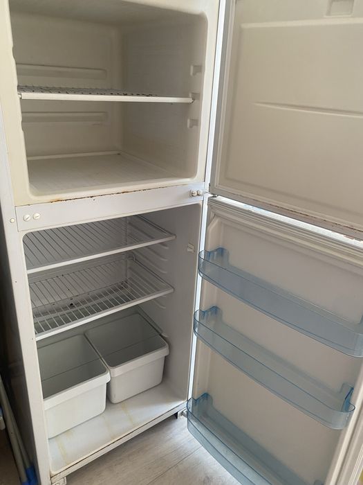 Холодильник сатылад запчасть